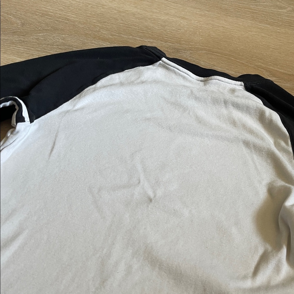 Adidas half sleeve shirt - Picture 5 of 5